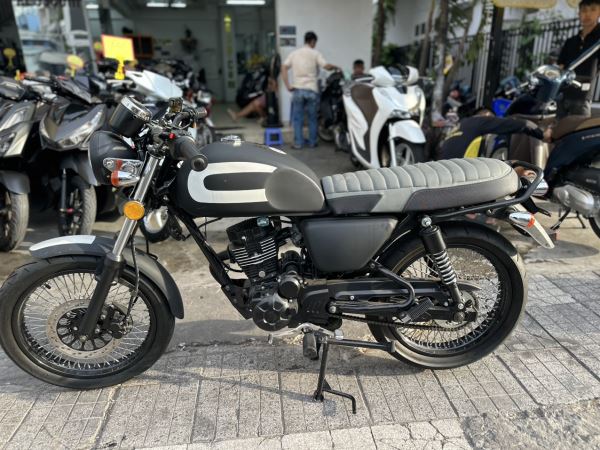 Mô tô mới 100%  dáng cafe racer nguyên bản gpx lifan